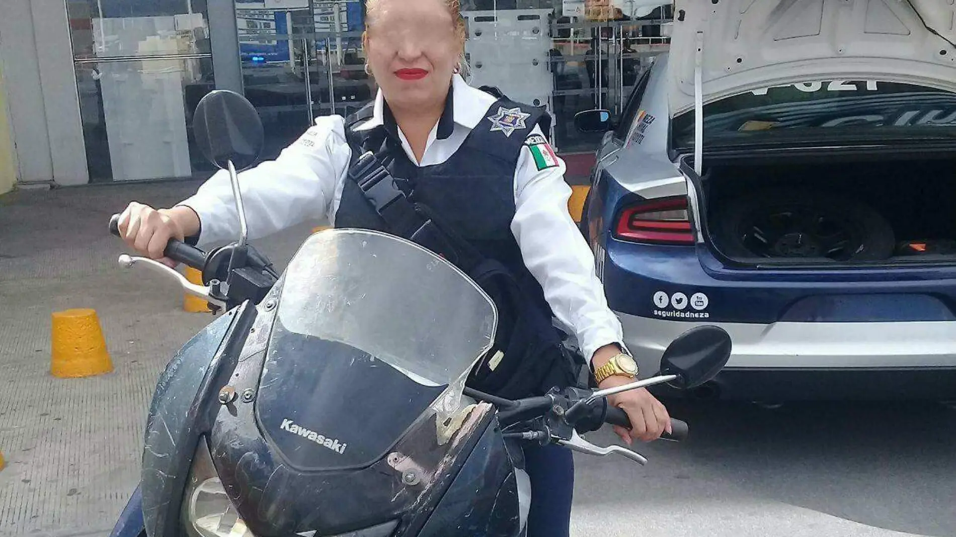 POLICÍA ASESINADA